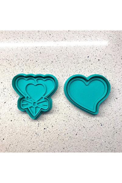 Craftelle 2 Piece Set with Love Bouquet and Heart Figure |   Cookie Mold and ...