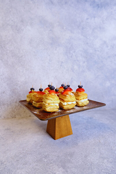 justwood Ligna Melamine Wood Embossed 26 cm Pyramid Footed Cake Plate, Servin...