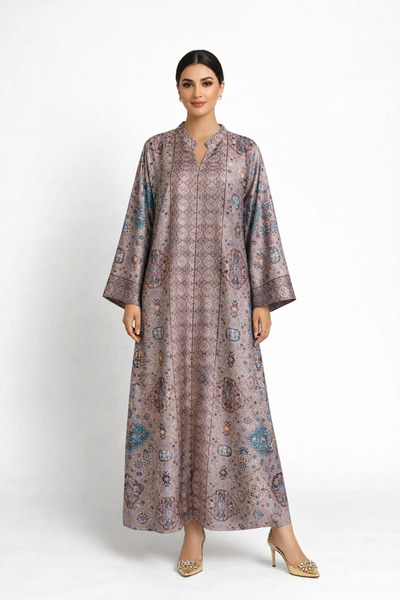 THOGUE Lauren's luxurious jalabiya