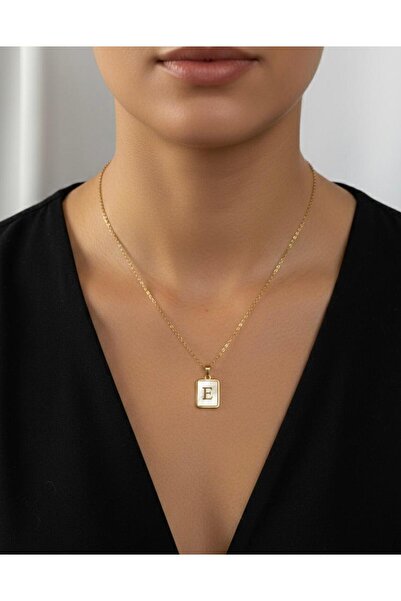 Stilbenim قلادة الرسالة