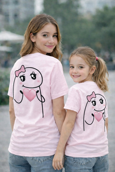 Tiny and Co تي شيرت مصنوع من القطن بنسبة 100% للأم/الطفل (المنتج متوفر بشكل ف...