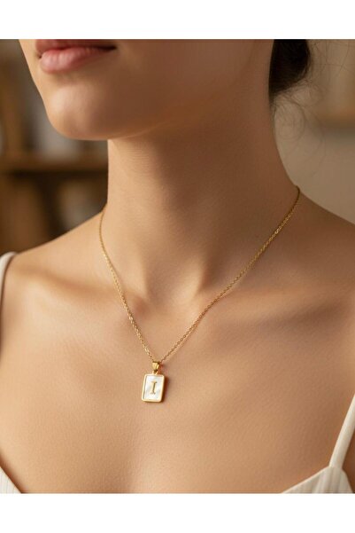 Stilbenim قلادة الرسالة