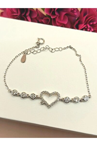 IAMIRA Silver heart bracelet