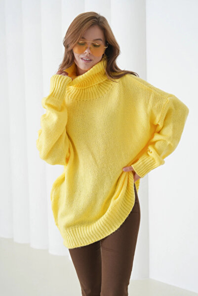 CARLA MARA Women's Turtleneck Ribbed Knit Oversized Knitwear Tunic