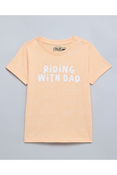 R&B تي شيرت بطبعة خطية مع رقبة دائرية وأكمام قصيرة