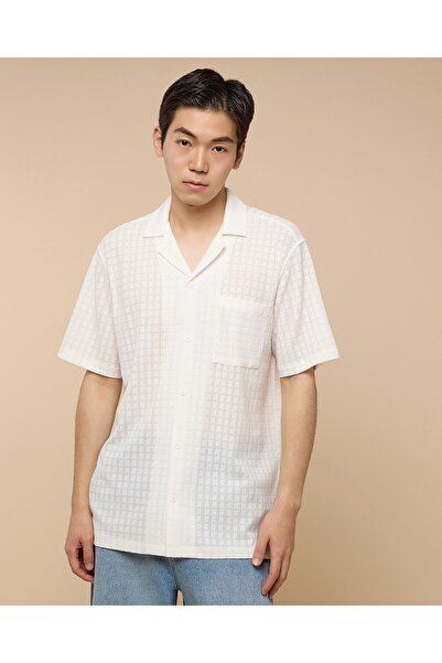 R&B Textured Shirt With Revere Collar And Short Sleeves