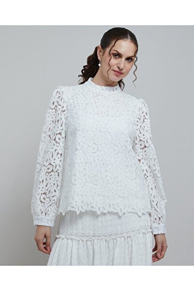 R&B Lace Top With High Neck And Bishop Sleeves