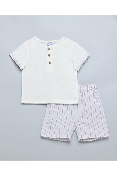 R&B Solid T-Shirt And Striped Shorts Set