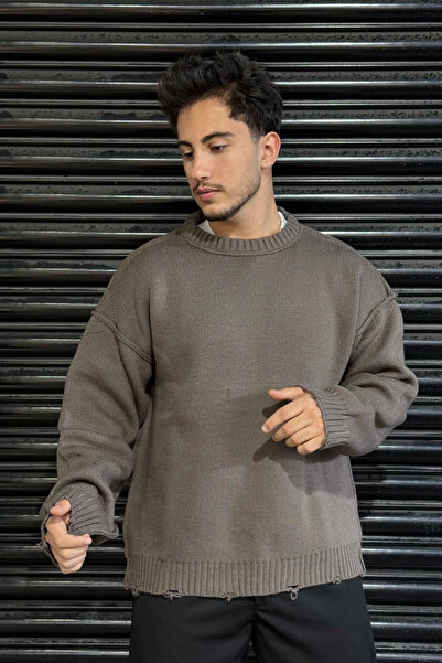 sunfyre Men's Crew Neck Ripped Detail Boxy Fit Knitwear.Sun251