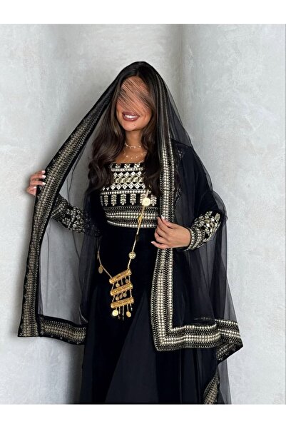 Model Leyna Traditional design jalabiya