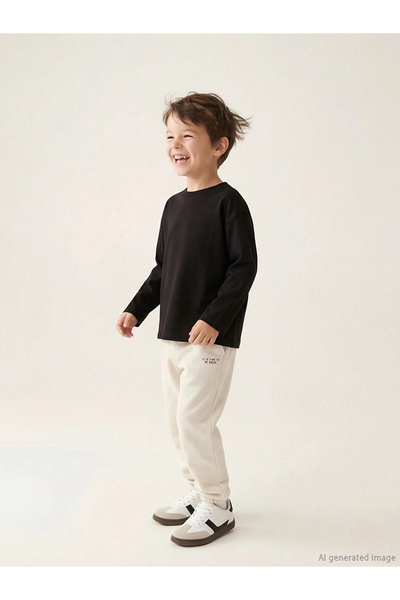 LC Waikiki LCW Kids Indigo Pantaloni de sport pentru băieți, cu talie elastic...