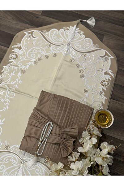 Miyar Prayer rug with prayer mat, embroidered sheet with headscarf