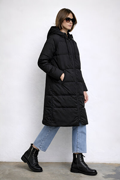 QANU Luna Inflatable Coat Black