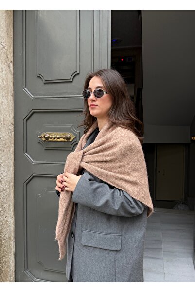 KİLİGİSTANBUL Camel Geçmeli̇ Yumuşak Triangle Scarf (180 Width, 135 Triangle ...