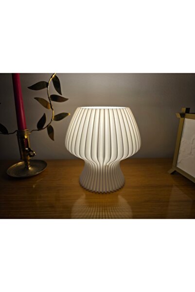 Vescarri Modern Pleated Table Lamp - 17 cm