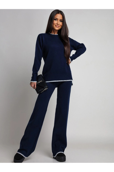 UniqueStore.ro Women's navy blue knitted suit with white details consisting o...