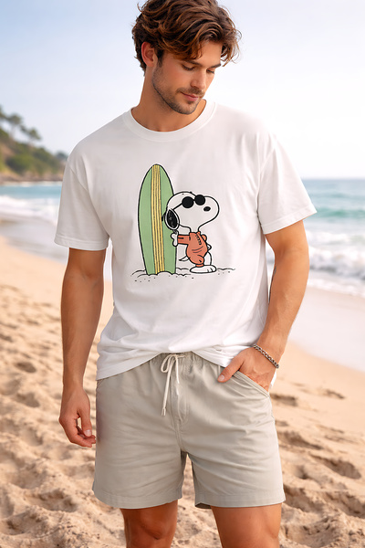 ArtYus Snoopy Skiing Printed Cotton Relaxed Fit Round Neck Unisex T-Shirt