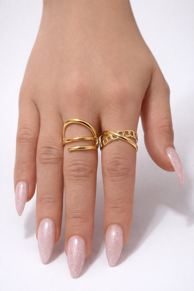 liore dünyası خاتم نسائي من الفولاذ المقاوم للصدأ بتصميم بسيط وتفاصيل سلسلة