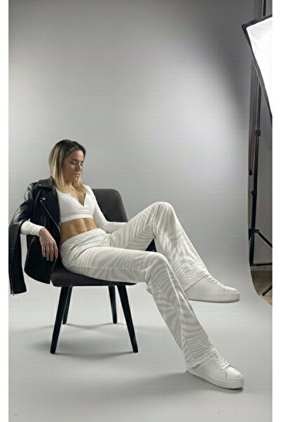 Linich&Co Wave Pattern High Waist Stretchy Fabric Flared Flare Cut Trousers