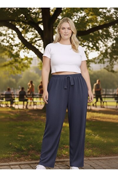 THEBEK Women's Oversized Wrinkled Pants – Lightweight Fabric, Comfortable Fit