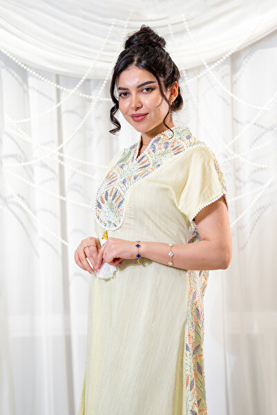 Hasnaa Abaya Elegant Ramadan jalabiya with embroidery on the chest and back