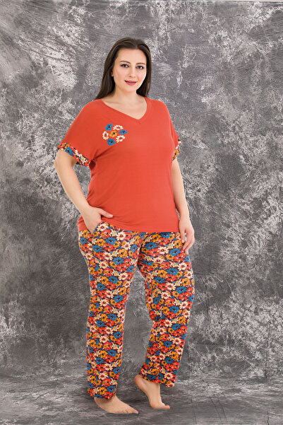 MOPİ Plus Size Patterned V-Neck Short Sleeve Pajama Set