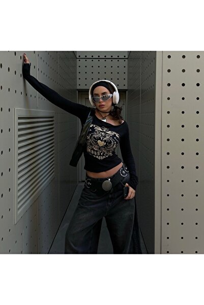 harmony factory Black Vintage MoodyGirl Off-the-Shoulder Long Sleeve Crop