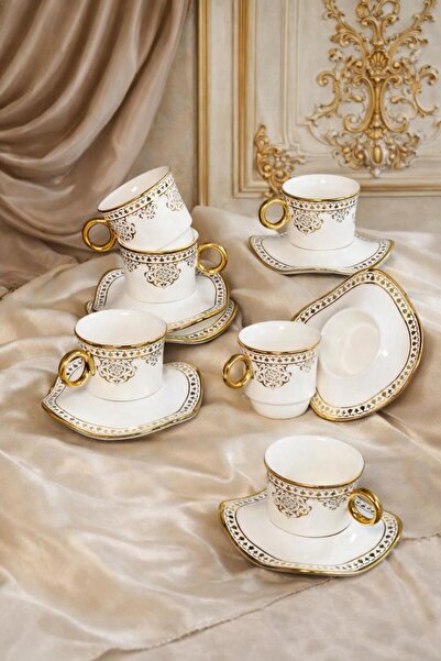 Paçi 6-Piece Stylishly Designed Porcelain Coffee Cup Set with Gilded Saucers