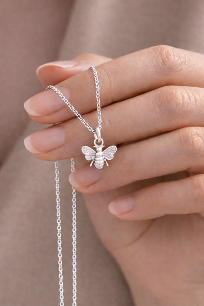 Soleildor 925 ayar Orijinal Gümüş Arı Gümüş Kolye