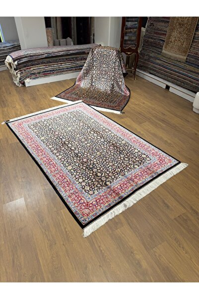 Halı İran İpek Yedidağın Çiçeği Hereke