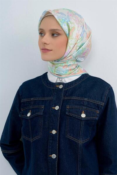 Armine Eșarfă din mătase pură tip twill 9545D 84