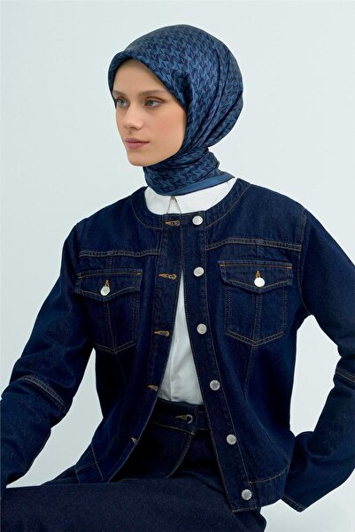 Armine Eșarfă din mătase pură tip twill 9556D 54