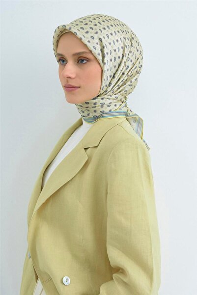 Armine Eșarfă din mătase pură tip twill 9548D 82