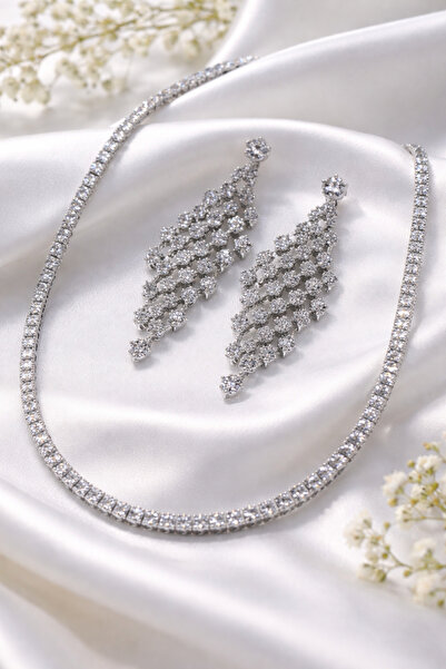 Ares 01 Store Zirkon Taşlı Şık Kolye ve Sarkmalı Küpe Kombini