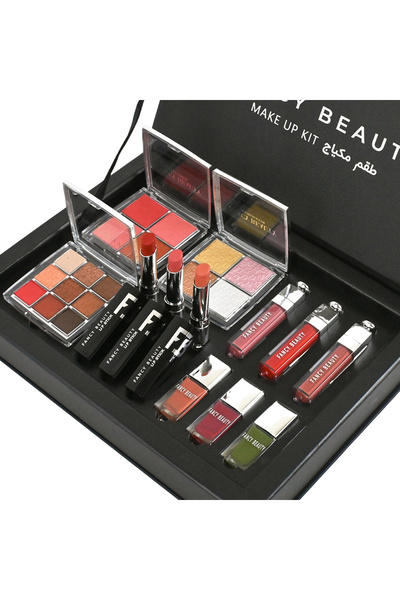 FANCY BEAUTY بوكس مكياج احترافي