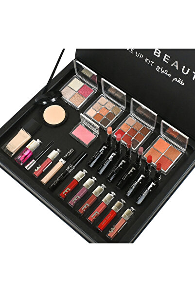 FANCY BEAUTY بوكس مكياج فاخر احترافي