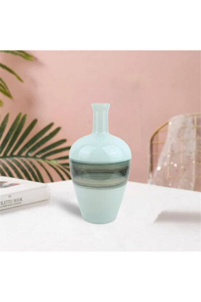 Generic Glass vase with a distinctive design