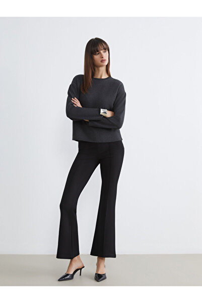 LC Waikiki LCW Vision Siyah Ekstra Dar Ispanyol Paça Kadın Pantolon S6JK75Z8