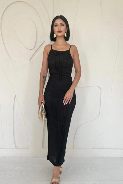 nedo7 Black Pleated Halter Neck Dress