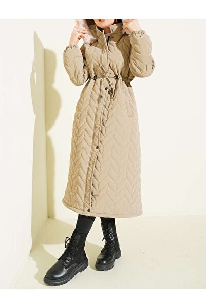 Burcia Zigzag Quilted Hooded Inflatable Jacket