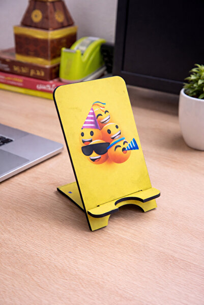 Generic حامل جوال مكتبي خشبي عملي – يخلي جوالك ثابت وانت مرتاح