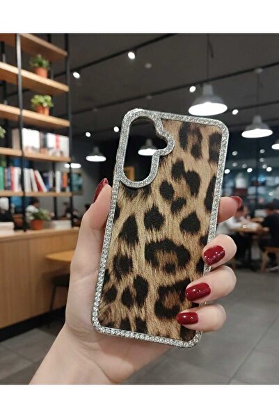 Samsung Galaxy S24/S25 PLUS Uyumlu Leopar Desenli Kenarları Taşlı Kılıf