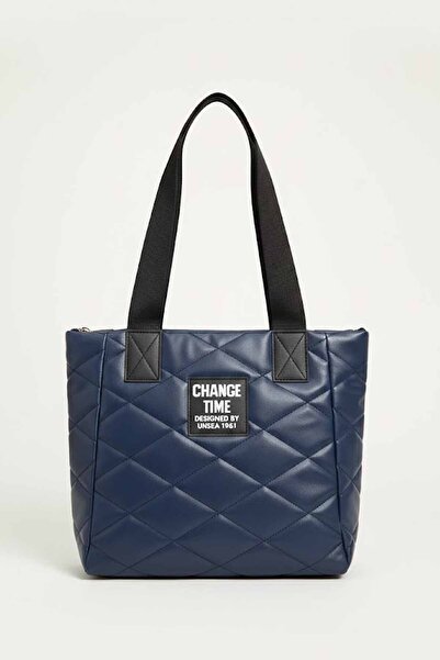 vynor atelier Women's Quilted Shoulder Bag - Hand and Shoulder Bag Width 37 c...