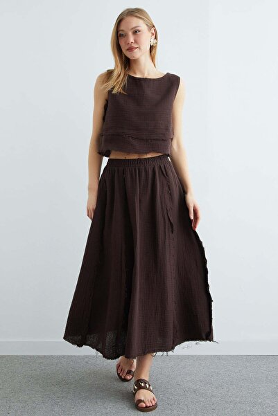 Fulla Moda Muslin 2-Piece Set with Elastic Waist and Tasseled Skirt