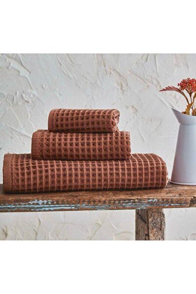 Bella Home Комплект от 3 кърпи Kibi – 100% памук (баня, ръка и кухня) – теракота