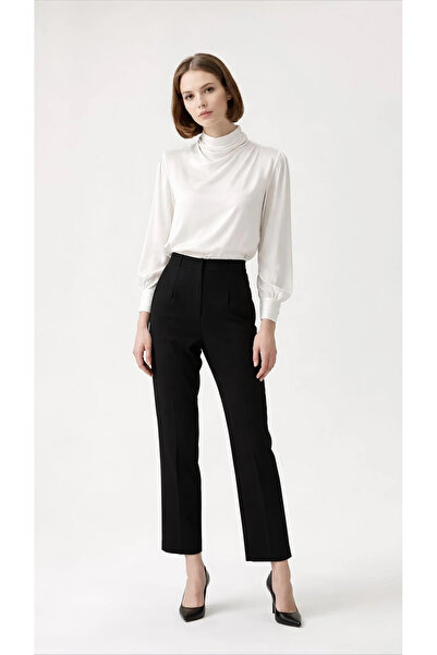 This is by Merve Drapeli Cupra İpek Bluz Beyaz