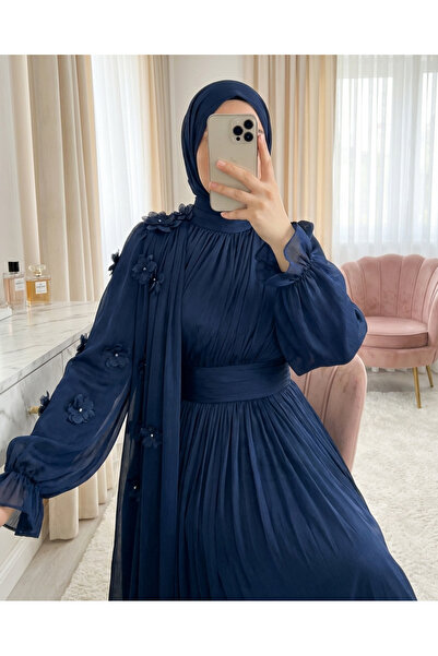 HİJABAYA Kolu Lastikli Güllü Pelerinli Beli Drapeli Janjan Abiye