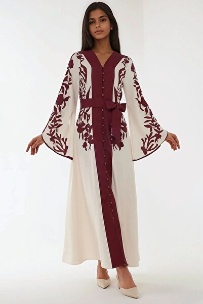 Hiccup Rochie maxi cu mânecă lungă și curea, brodată