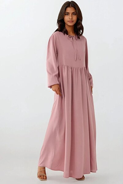 Hiccup فستان بقصة A وياقة دائرية وبسيطة