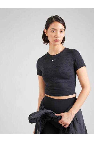 Nike Pro Dri-Fit Tam Kalıp Siyah Kadın Antrenman T-Shirt